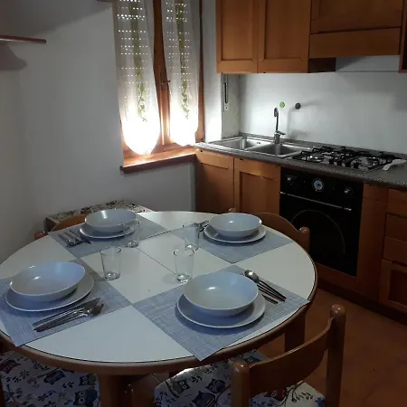 Casa Del Chico Dolomiti Agordine Гостевой дом Taibon