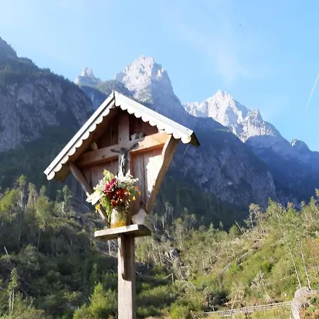 Casa Del Chico Dolomiti Agordine Gæstehus *